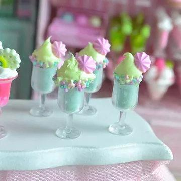 Миниатюра "Кулинарная. Десерт голубой", 1 шт (Югарт)