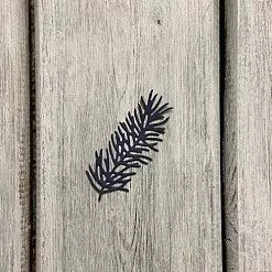 Нож "Ветка ели 3", 3х6,5 см (ArtScrap) Нож "Ветка ели 3", 3х6,5 см (ArtScrap)