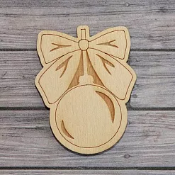 Деревянное украшение "Ёлочная игрушка с бантом. Большая" (ПроСвет) Деревянное украшение "Ёлочная игрушка с бантом. Большая" (ПроСвет)