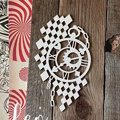 Чипборд "Алиса. Фон с часами 1", 5,5х9 см (LeoMammy)