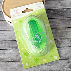 Дырокол 2,5 см "Сердца" (Рукоделие)