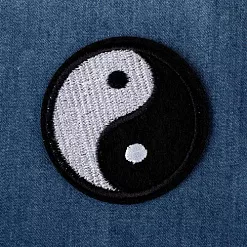 Термонаклейка "Инь и Ян" Термонаклейка "Инь и Ян"