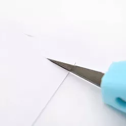 Канцелярский нож с кольцом,голубой глянцевый, 10х4 см