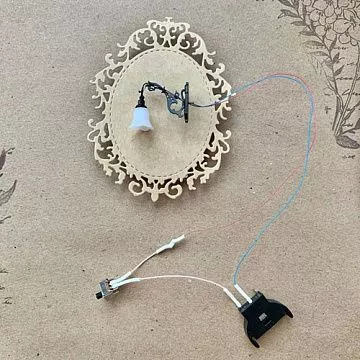 Подсветка "Светильник бра черный", модуль с 1 белым светодиодом, сменная батарейка (ScrapIllumination)