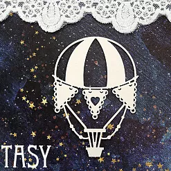 Украшение из чипборда "Воздушный шар с флажками 1419" (Fantasy) Украшение из чипборда "Воздушный шар с флажками 1419" (Fantasy)