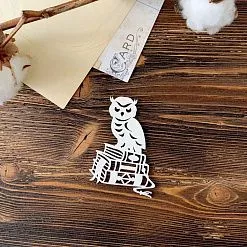 Чипборд "Сова на книгах", 6,5х5 см (LeoMammy) Чипборд "Сова на книгах", 6,5х5 см (LeoMammy)