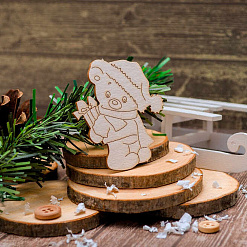 Чипборд "Медвежонок с подарком", 5,4х5,8 см (WoodHome)