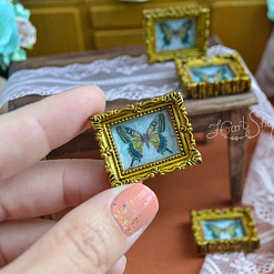 Миниатюра "Картина. Бабочка в золотой рамке", 2,4х2,8 см (Югарт)